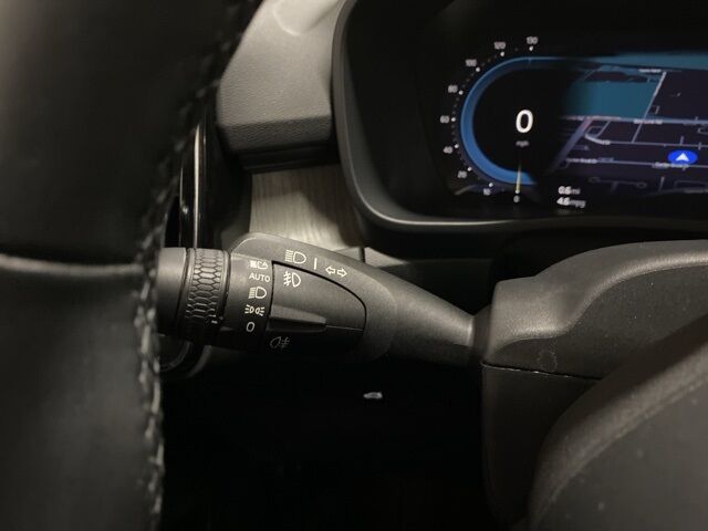 2025 Volvo XC40 B5 Plus Dark Theme Dallas TX