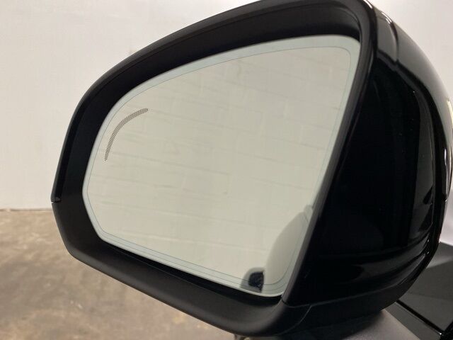 2025 Volvo XC40 B5 Plus Dark Theme Dallas TX