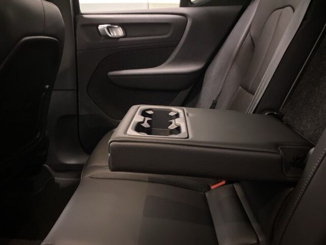 2025 Volvo XC40 B5 Plus Dark Theme Dallas TX