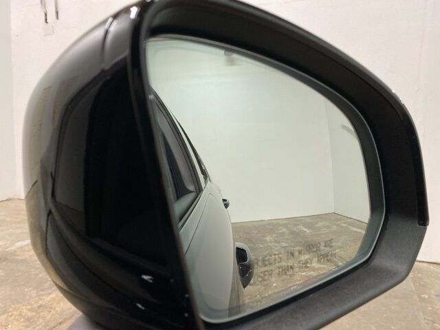 2025 Volvo XC40 B5 Plus Dark Theme Dallas TX