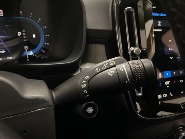 2025 Volvo XC40 B5 Plus Dark Theme Dallas TX