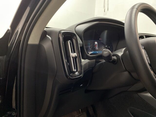 2025 Volvo XC40 B5 Plus Dark Theme Dallas TX