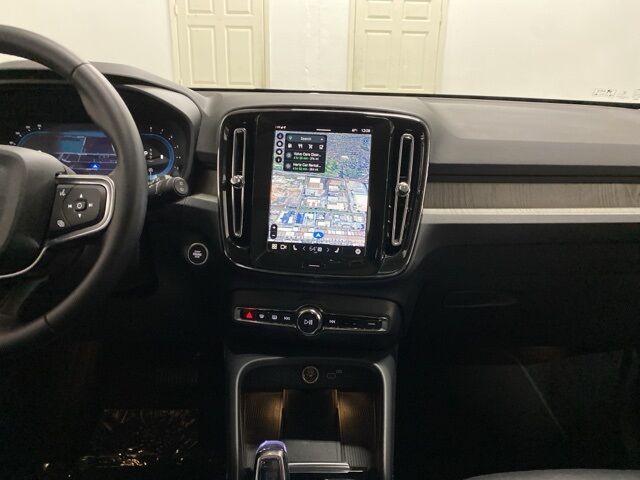 2025 Volvo XC40 B5 Plus Dark Theme Dallas TX