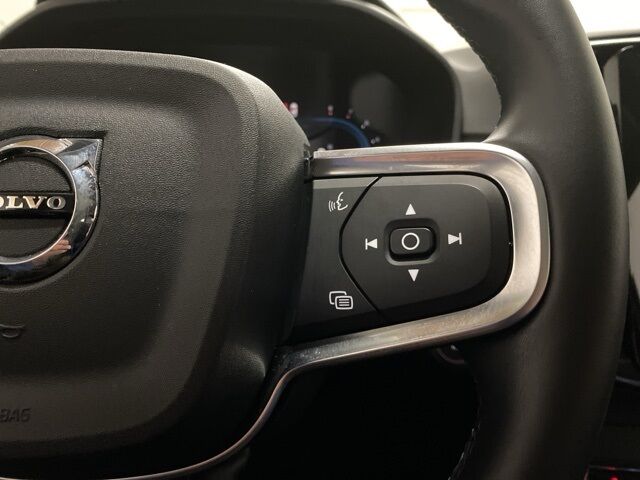 2025 Volvo XC40 B5 Plus Dark Theme Dallas TX