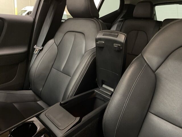 2025 Volvo XC40 B5 Plus Dark Theme Dallas TX