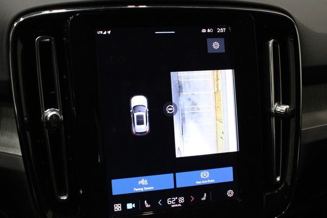 2025 Volvo XC40 B5 Plus Dark Theme Raleigh NC