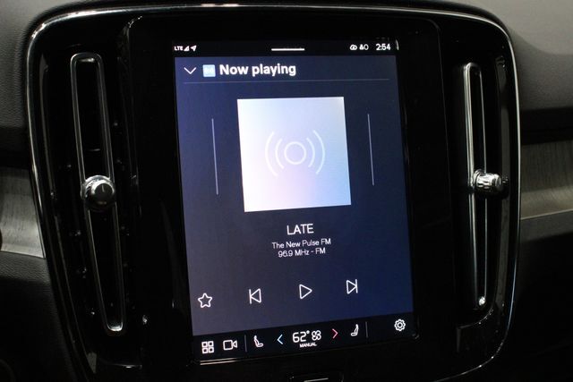 2025 Volvo XC40 B5 Plus Dark Theme Raleigh NC