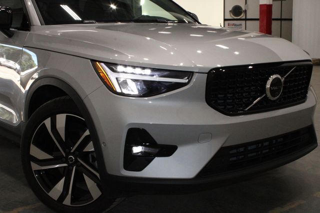 2025 Volvo XC40 B5 Plus Dark Theme Raleigh NC