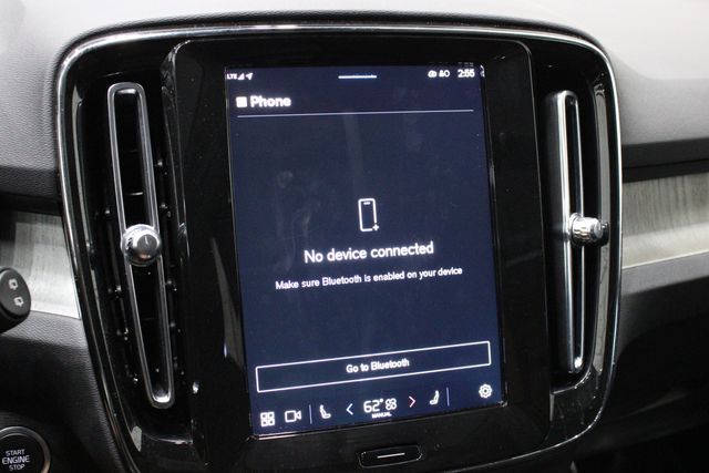 2025 Volvo XC40 B5 Plus Dark Theme Raleigh NC