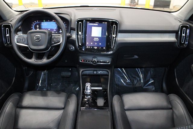 2025 Volvo XC40 B5 Plus Dark Theme Raleigh NC