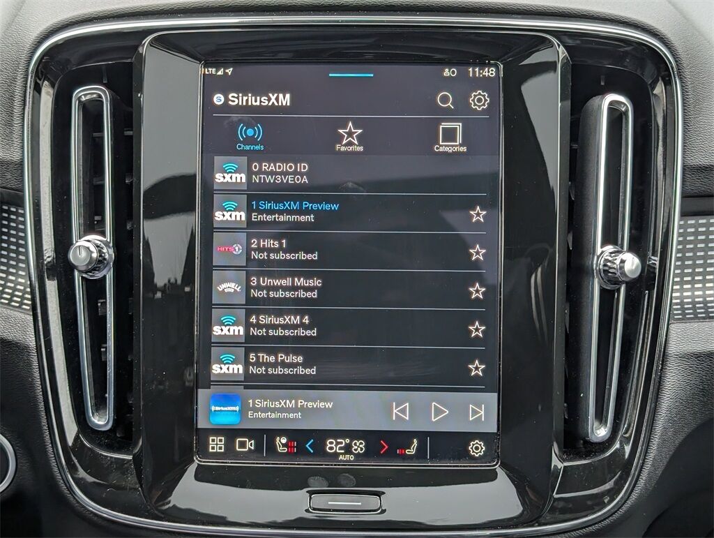 2025 Volvo XC40 B5 Plus Dark Theme Hunt Valley MD