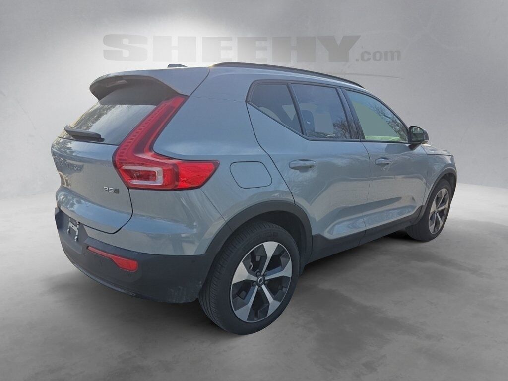 2025 Volvo XC40 B5 Plus Dark Theme Hunt Valley MD