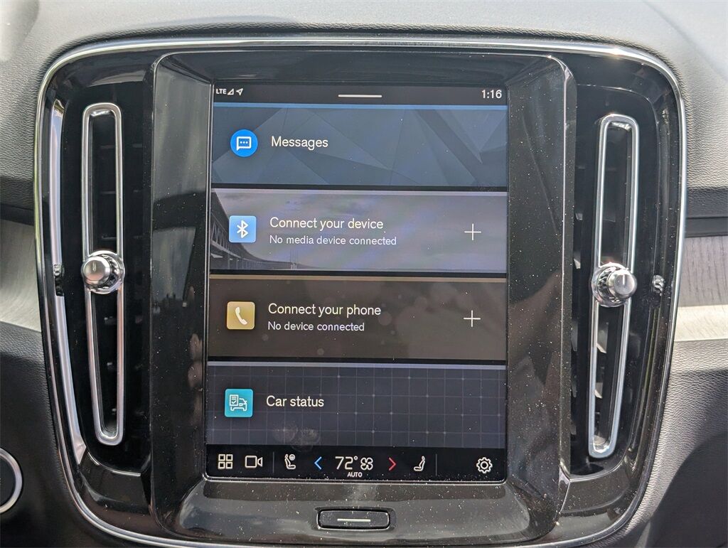 2025 Volvo XC40 B5 Plus Dark Theme Hunt Valley MD