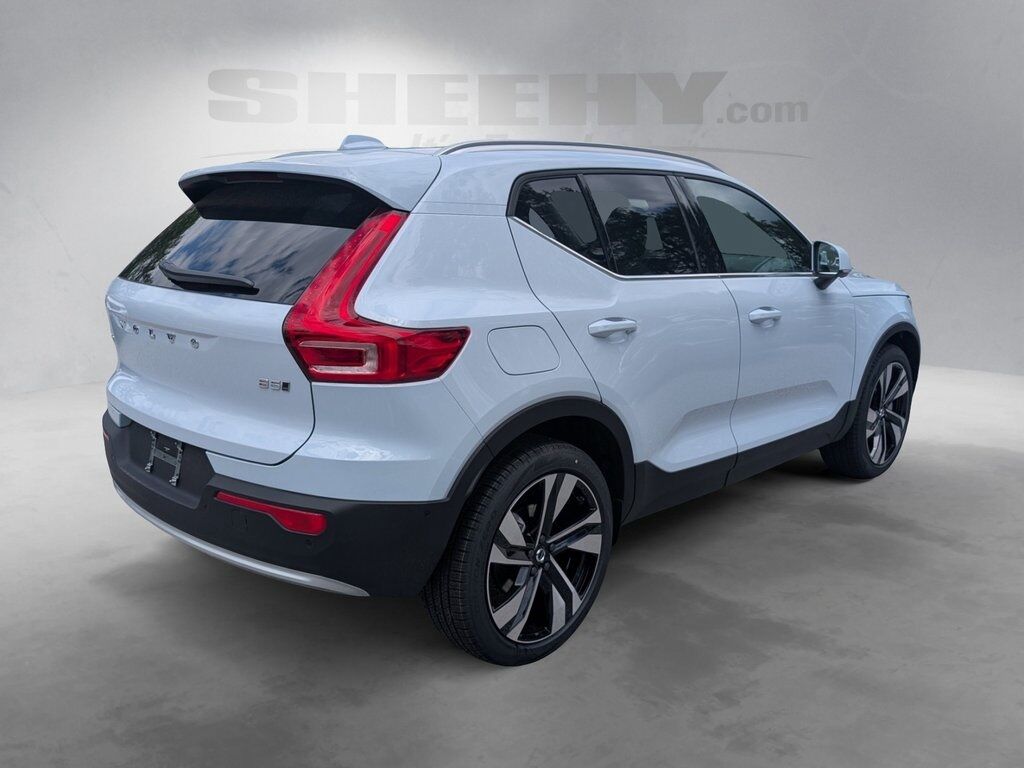 2025 Volvo XC40 B5 Ultra Bright Hunt Valley MD