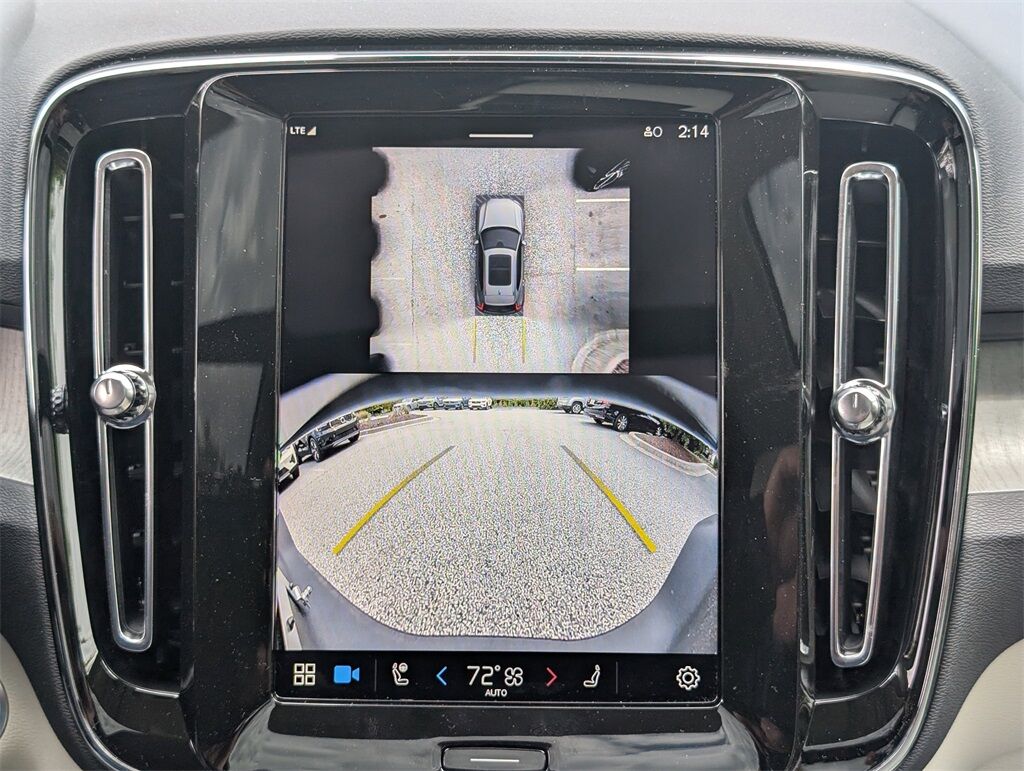 2025 Volvo XC40 B5 Ultra Bright Hunt Valley MD