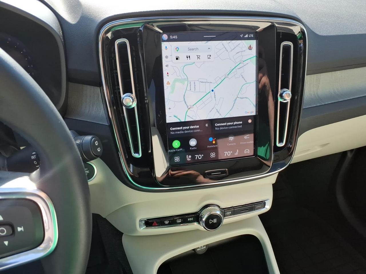 2025 Volvo XC40 B5 Ultra Dark Theme Roanoke VA