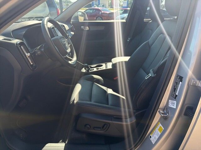 2025 Volvo XC40 Core Bright Theme Lafayette LA