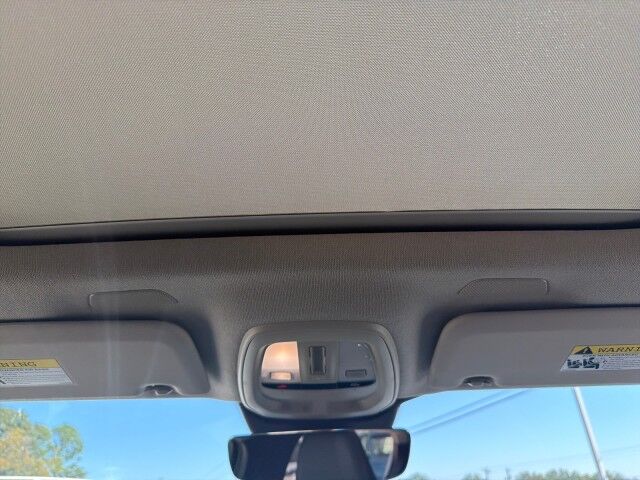 2025 Volvo XC40 Core Bright Theme Lafayette LA