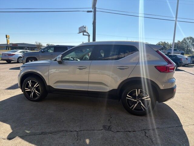 2025 Volvo XC40 Core Bright Theme Lafayette LA