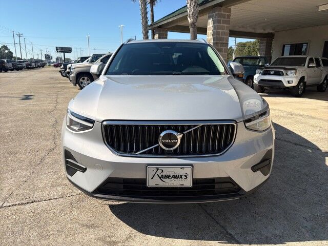 2025 Volvo XC40 Core Bright Theme Lafayette LA