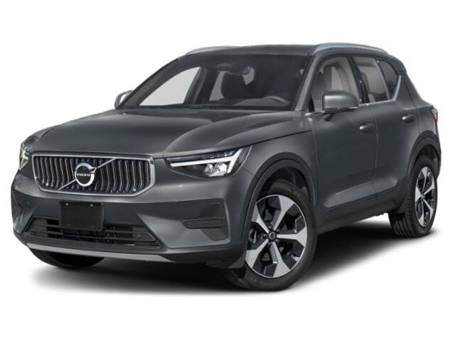 2025 Volvo XC40 Plus Bright Theme