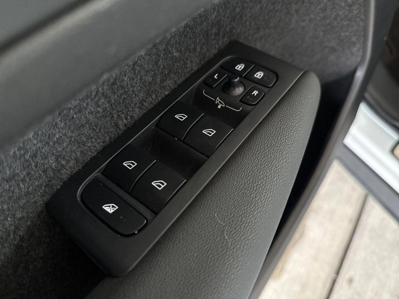 2025 Volvo XC40 Plus Bright Theme San Antonio TX