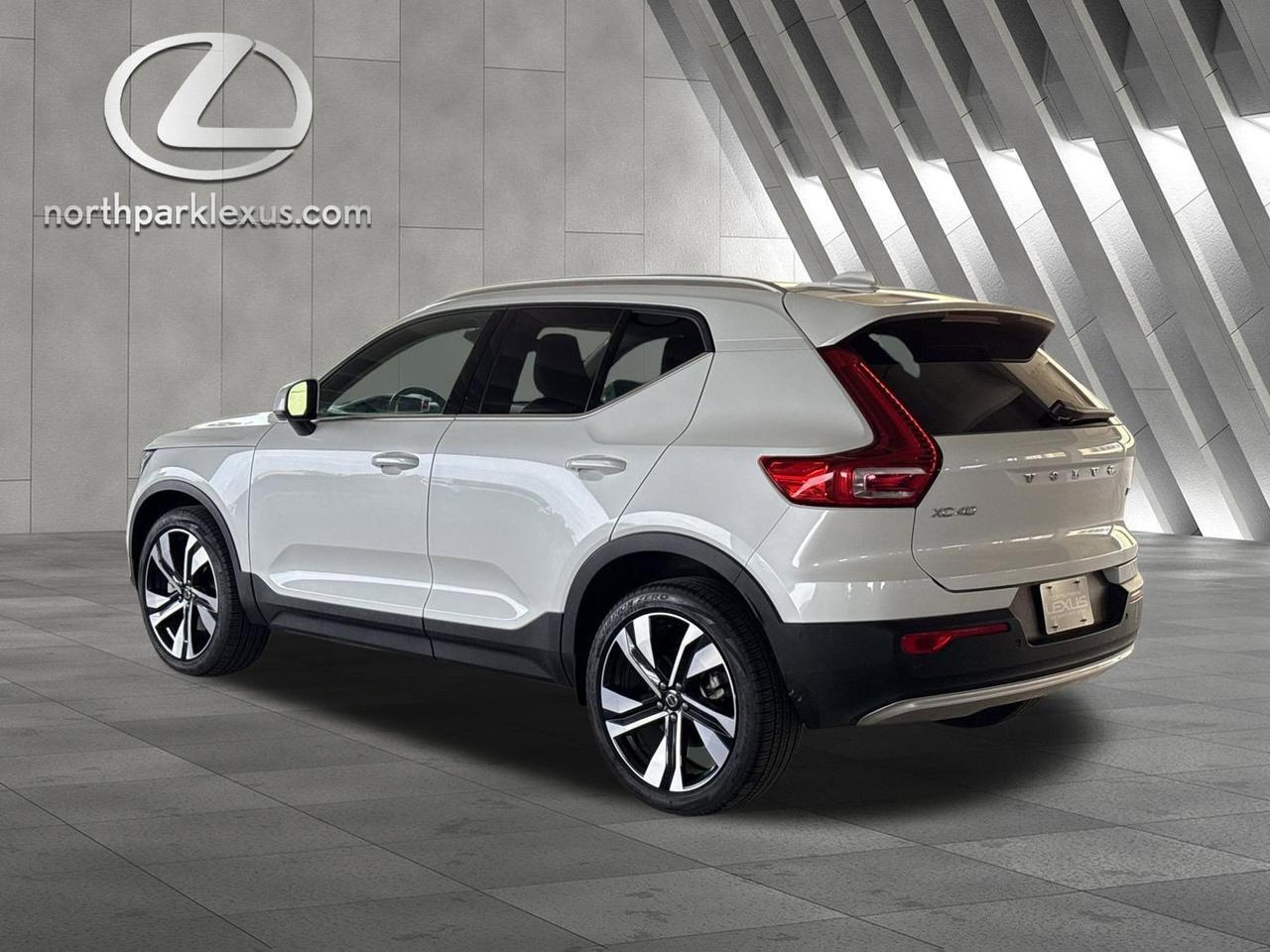 2025 Volvo XC40 Plus Bright Theme San Antonio TX
