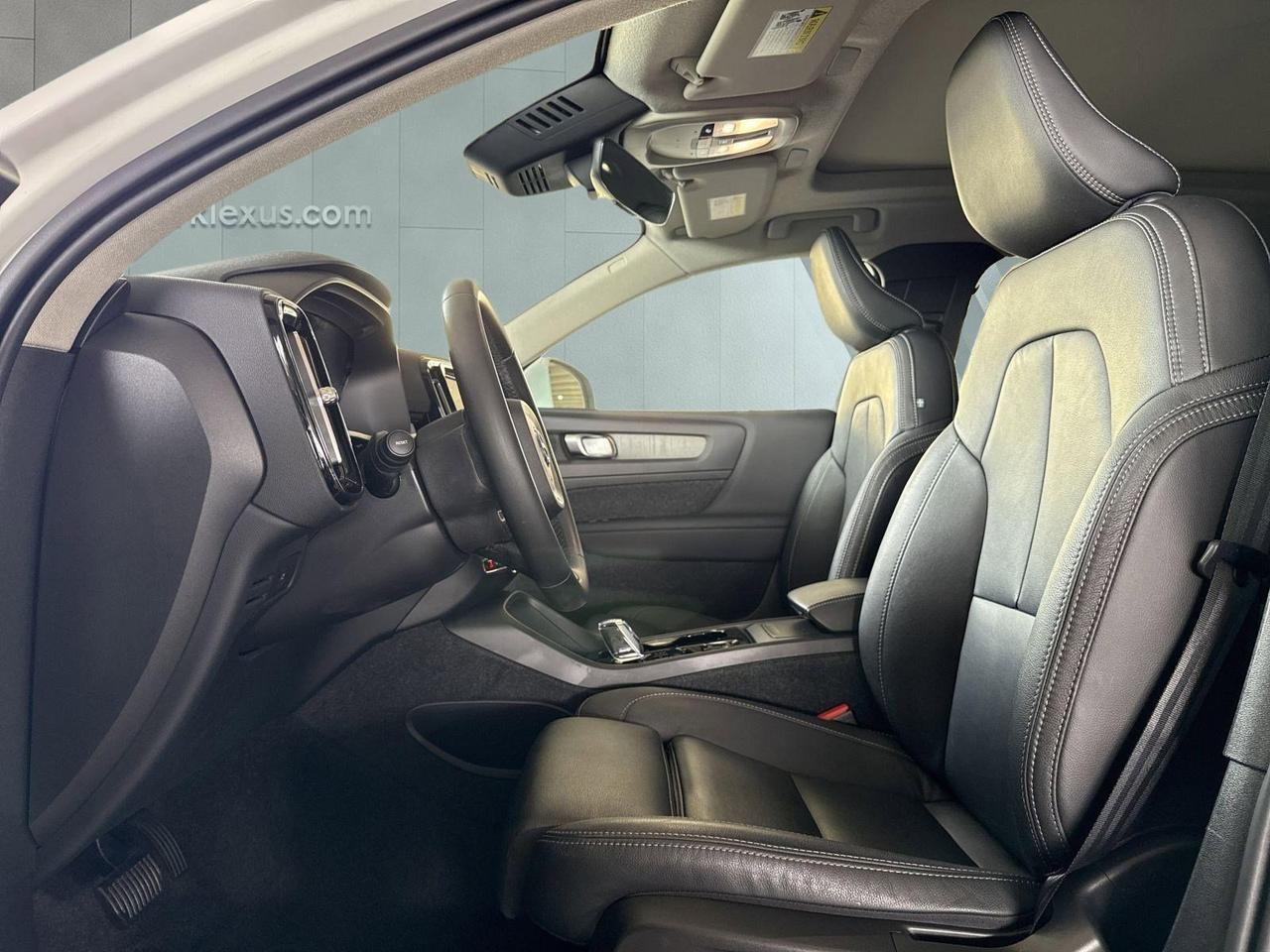 2025 Volvo XC40 Plus Bright Theme San Antonio TX