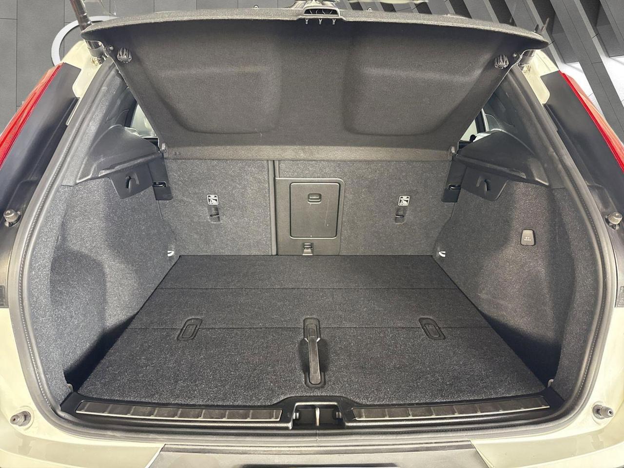 2025 Volvo XC40 Plus Bright Theme San Antonio TX