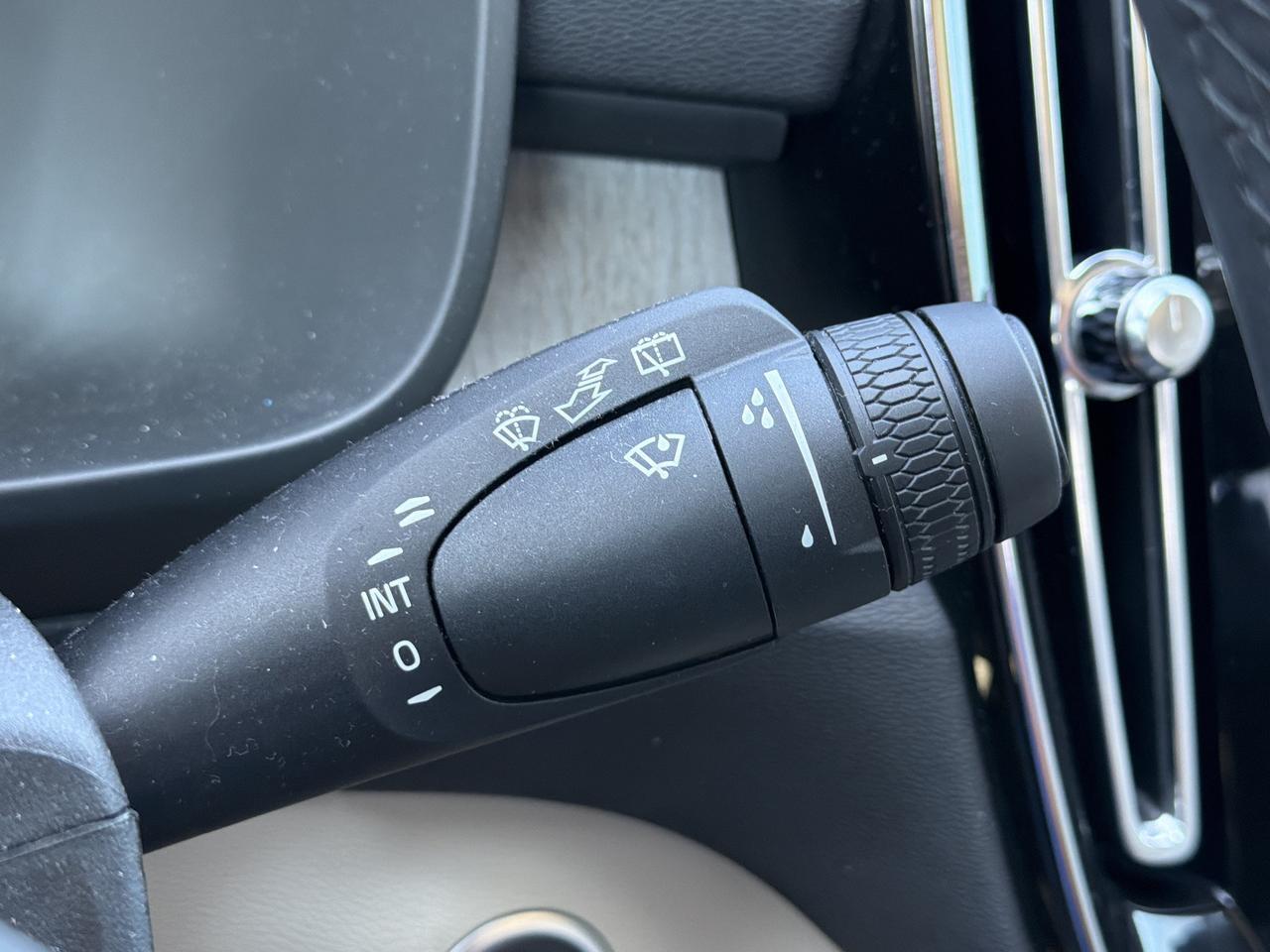 2025 Volvo XC40 Plus Bright Theme San Antonio TX