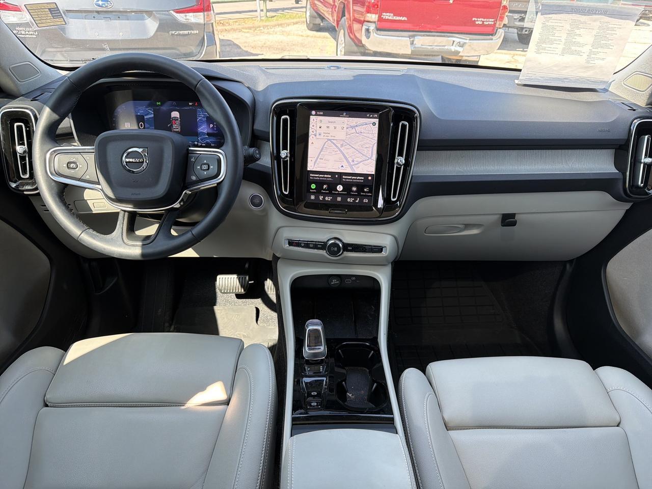 2025 Volvo XC40 Plus Bright Theme San Antonio TX