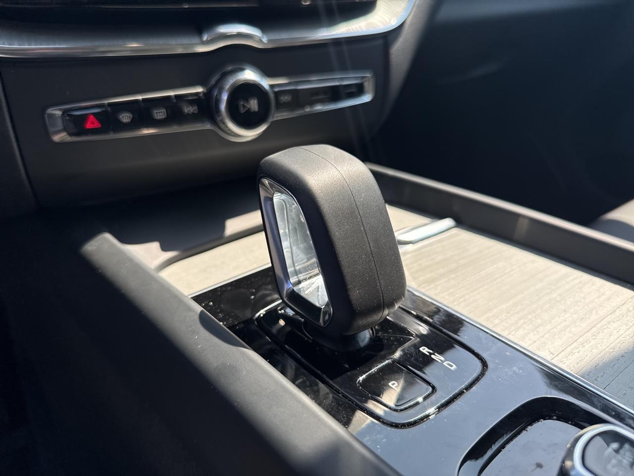 2025 Volvo XC60 Bend OR