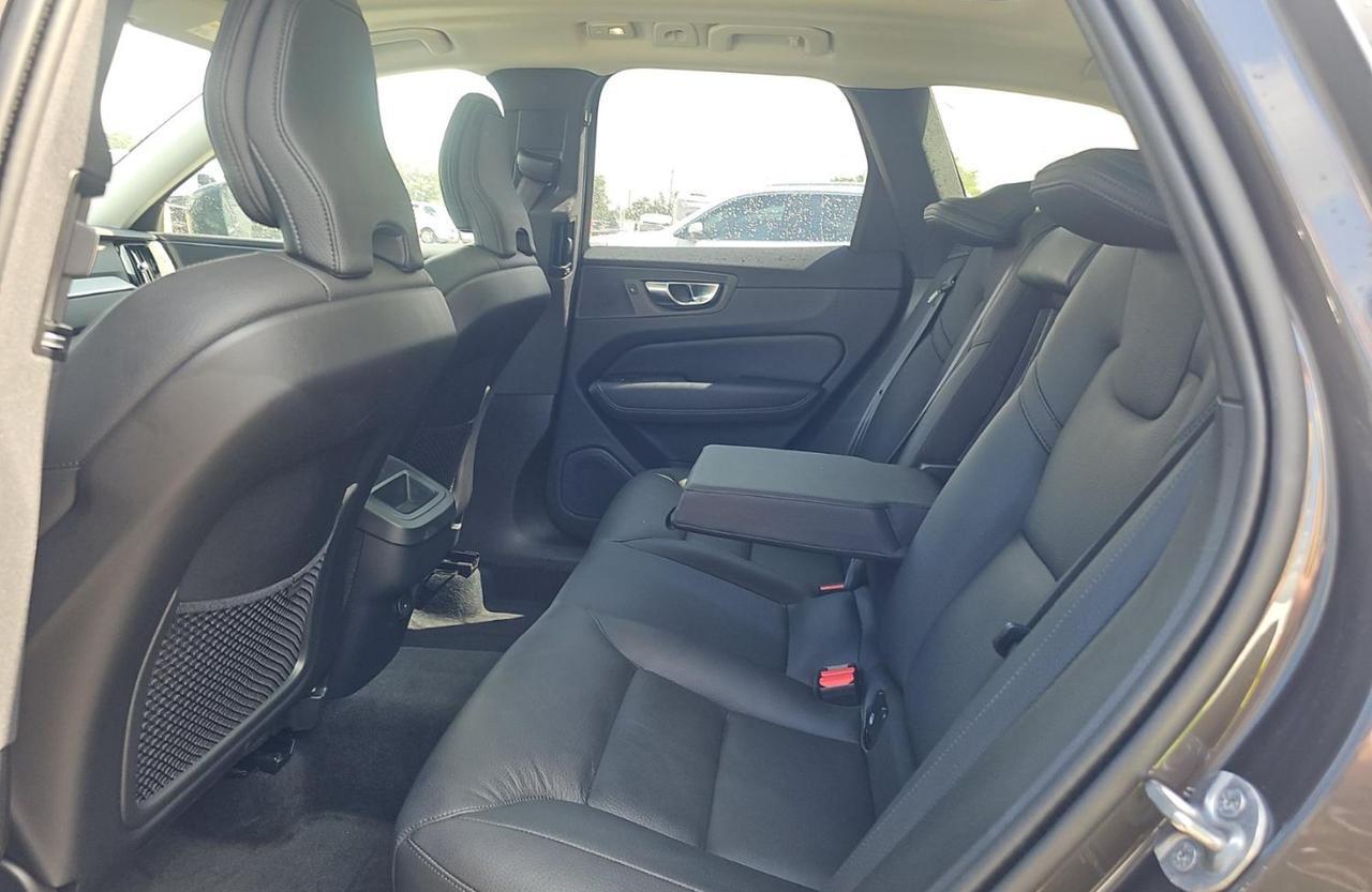 2025 Volvo XC60 B5 AWD Hybrid PLUS w/High Performance Audio, Climate Package * Portland OR