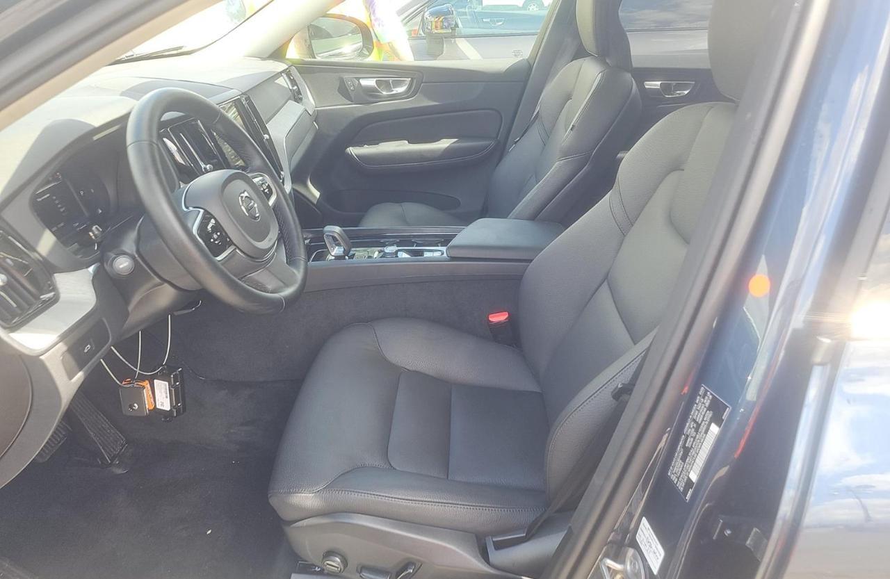 2025 Volvo XC60 B5 AWD Hybrid PLUS w/High Performance Audio, Climate Package * Portland OR