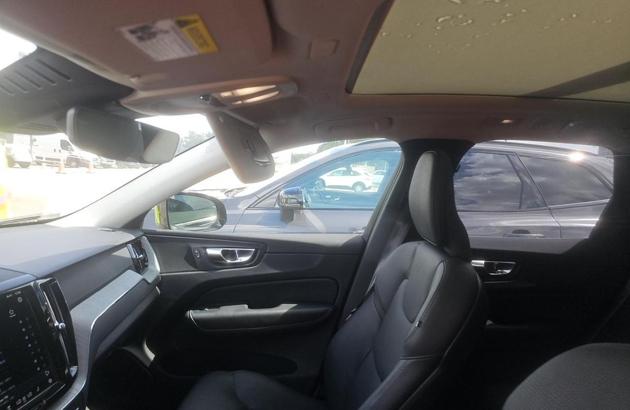 2025 Volvo XC60 B5 AWD Hybrid PLUS w/High Performance Audio, Climate Package * Portland OR