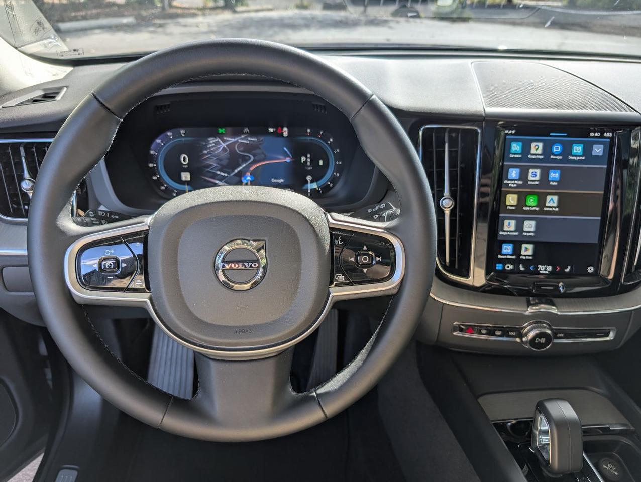 2025 Volvo XC60 B5 AWD Hybrid PLUS w/High Performance Audio, Pilot Assist, 360 Cam & Heated Leather Seats Portland OR