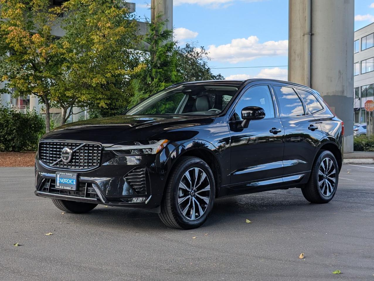 2025 Volvo XC60 B5 AWD Hybrid PLUS w/High Performance Audio, Pilot Assist, 360 Cam & Heated Leather Seats Portland OR
