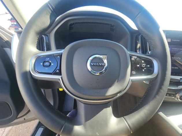2025 Volvo XC60 B5 AWD Hybrid PLUS w/High Performance Sound, Climate Pkg, 20&quot; Wheels Portland OR
