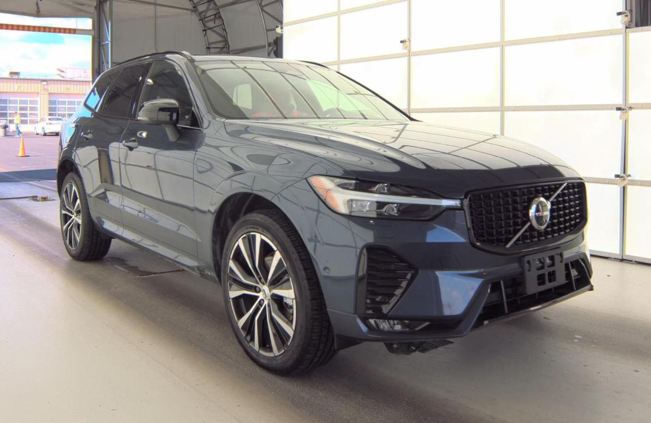 2025 Volvo XC60 B5 AWD Hybrid PLUS w/Hight Performance Sound, Pilot Assist, 360 Cam, 4 Heated Seats & Wheel Portland OR