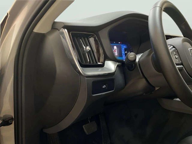 2025 Volvo XC60 B5 Core Dallas TX