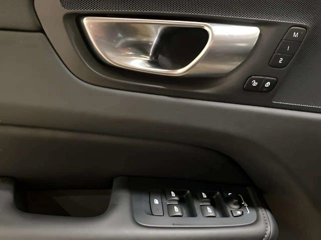2025 Volvo XC60 B5 Core Dallas TX