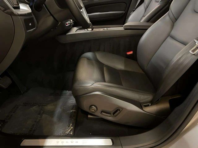 2025 Volvo XC60 B5 Core Dallas TX