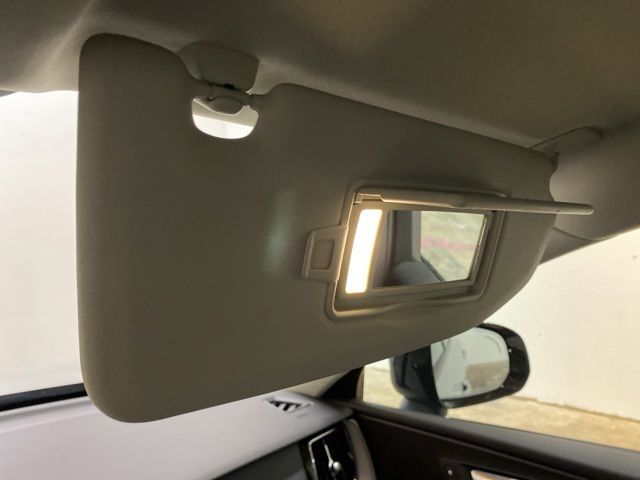 2025 Volvo XC60 B5 Core Dallas TX