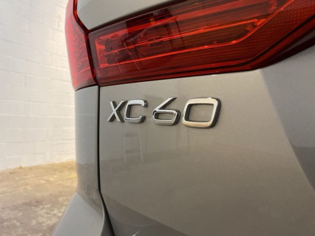 2025 Volvo XC60 B5 Core Dallas TX