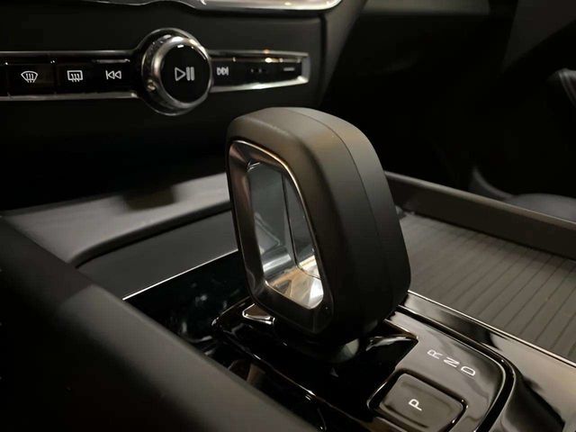 2025 Volvo XC60 B5 Core Dallas TX