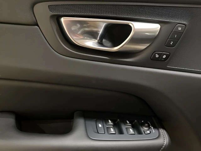 2025 Volvo XC60 B5 Core Dallas TX