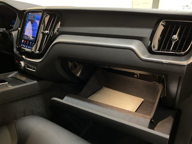 2025 Volvo XC60 B5 Core Dallas TX