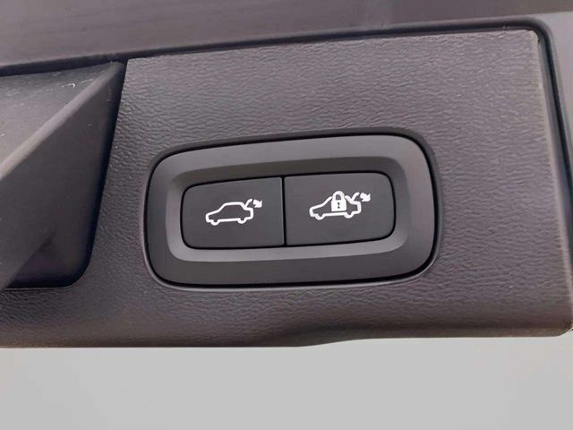 2025 Volvo XC60 B5 Core Dallas TX
