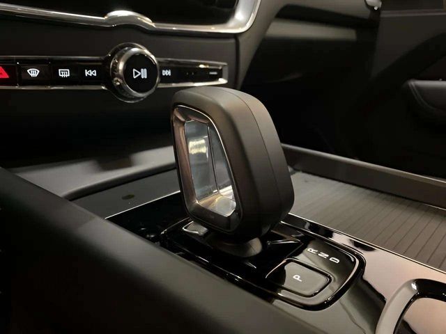 2025 Volvo XC60 B5 Core Dallas TX