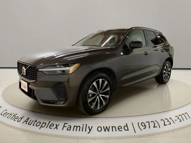 2025 Volvo XC60 B5 Core Dark AWD's photo